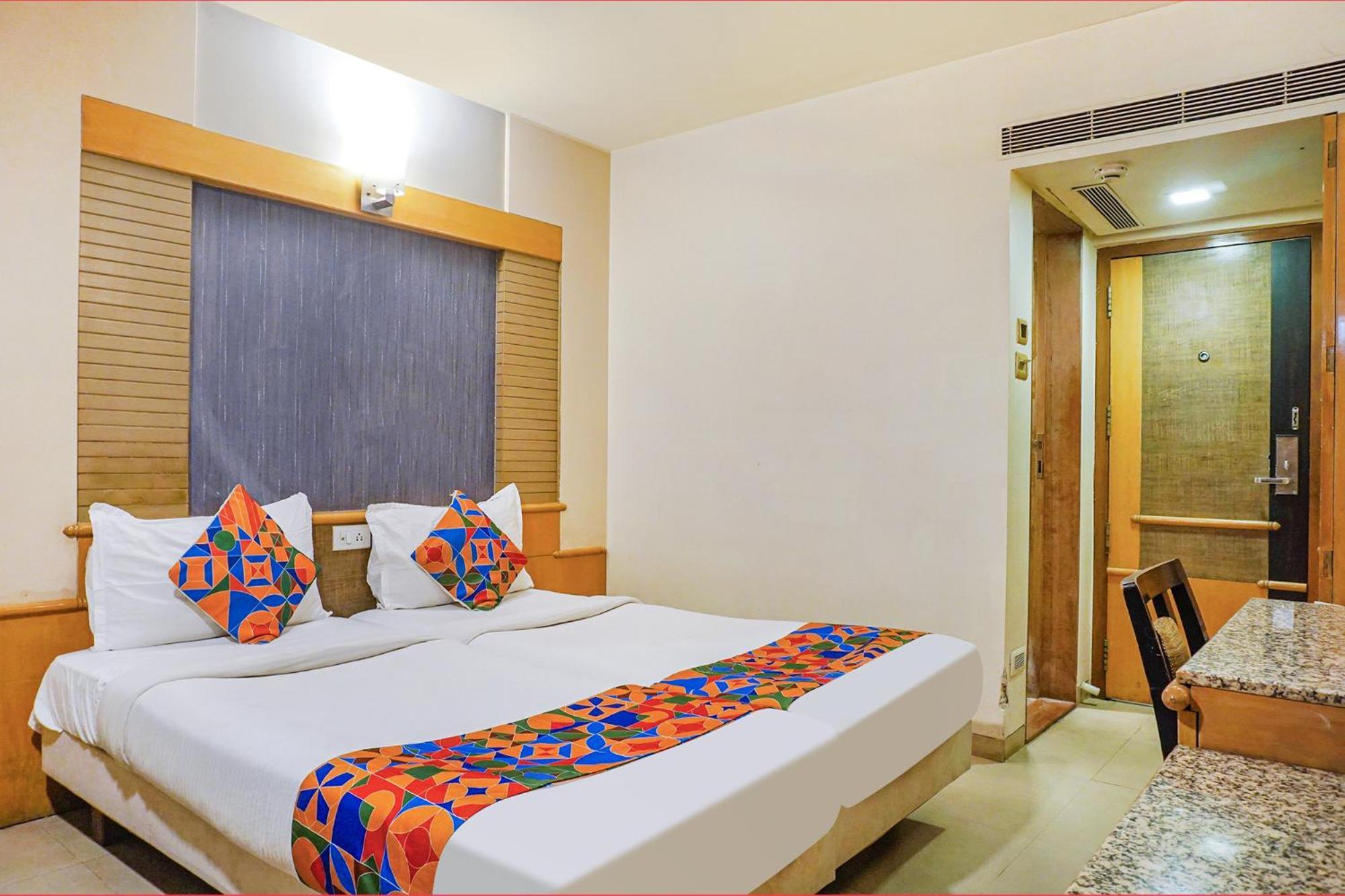 פונה Fabhotel Prime Deccan 8 מראה חיצוני תמונה