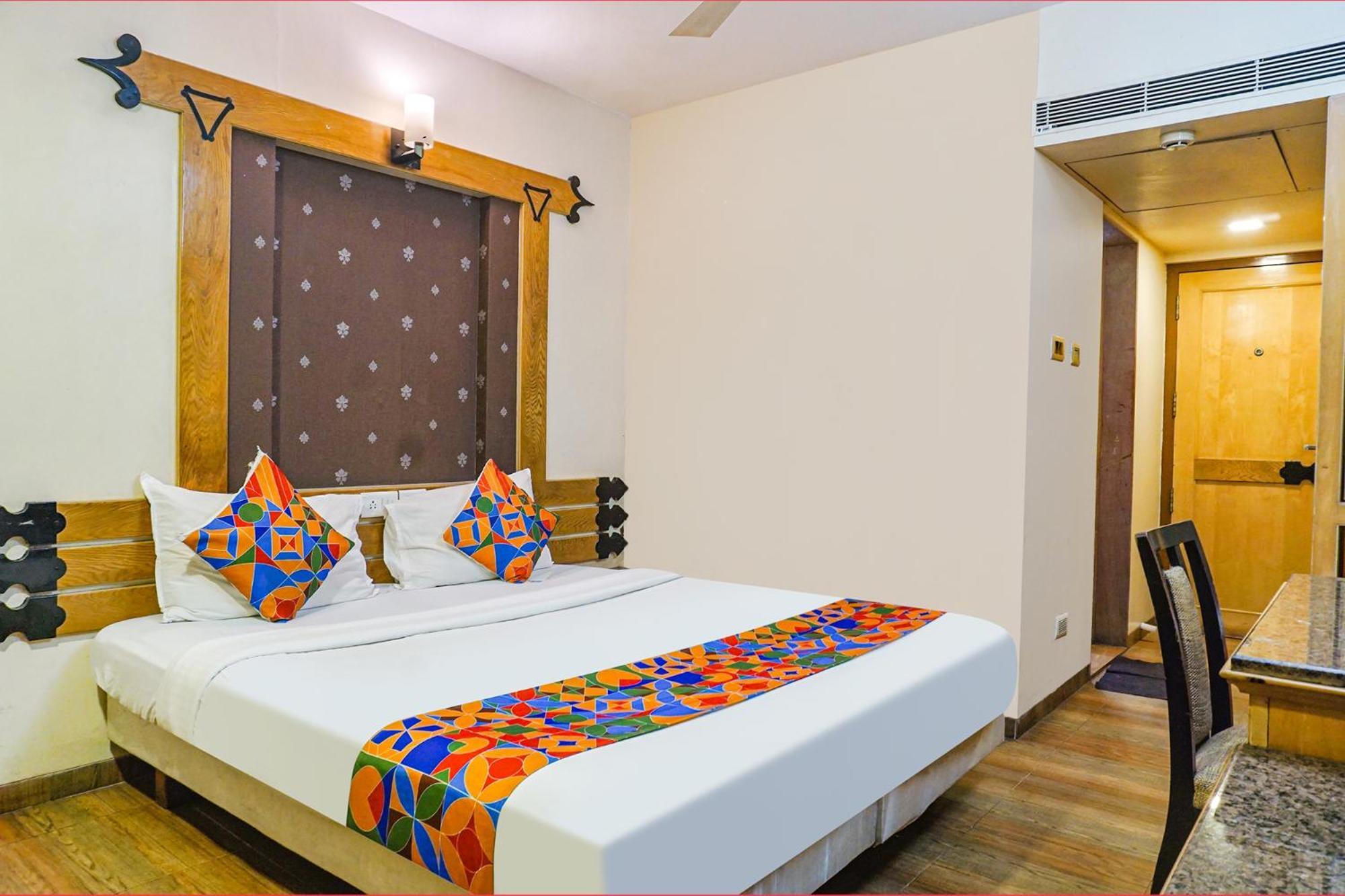 פונה Fabhotel Prime Deccan 8 מראה חיצוני תמונה